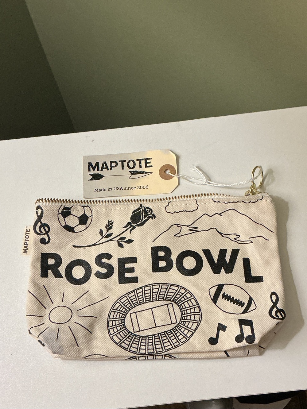 Maptote Rose Bowl Canvas Zip Pouch in Natural NWT Has a Small Spot See Pics